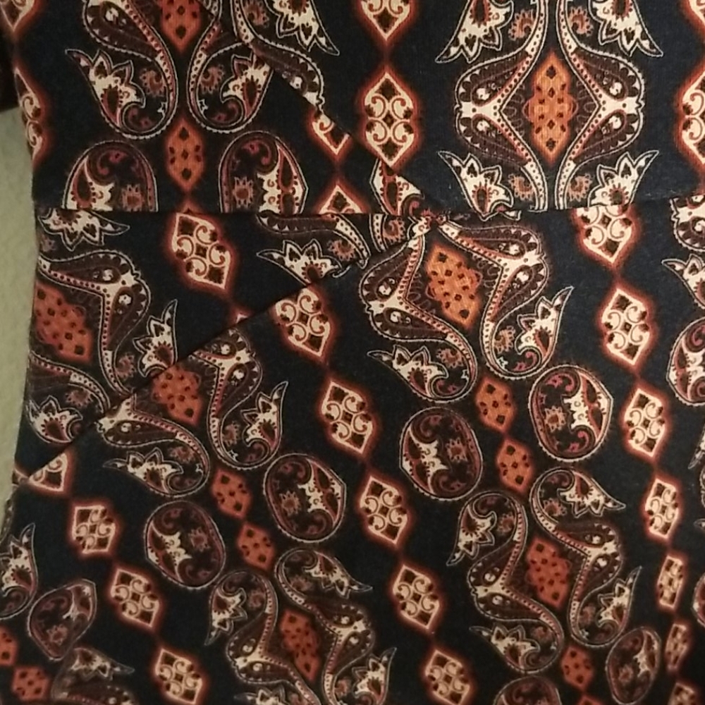 Hollister Short-Sleeve Patterned Skater Dress - Picture 4 of 7